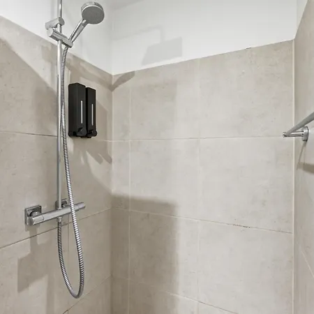 Appartement Sophisticated 1br Near Opera And Champs-elysees